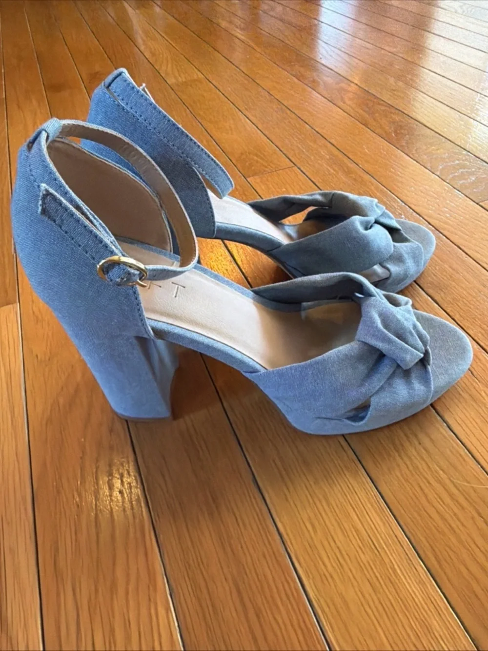 New Loft Tie Knot Blue Denim Platform Heels Shoes Size 7.5 casual, career, club